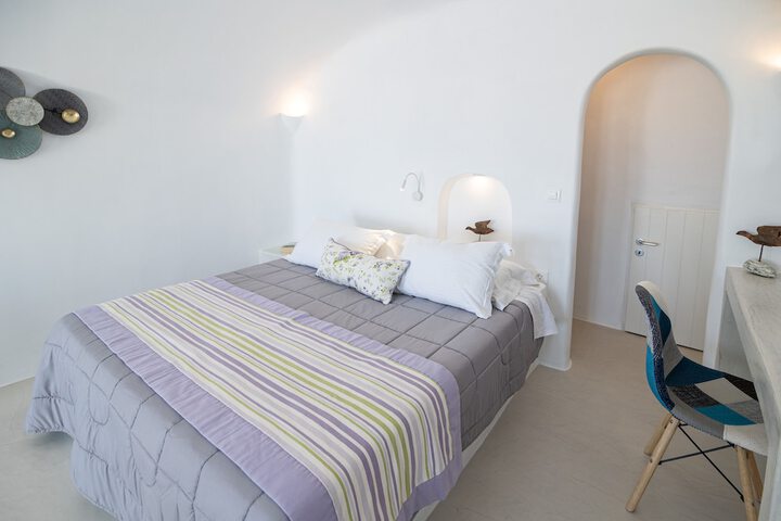 Room 5 of 48