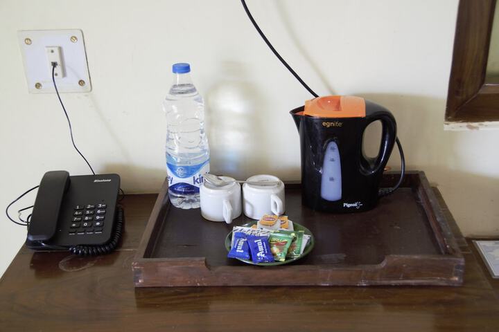 Breakfast/Coffee Service 15 of 54
