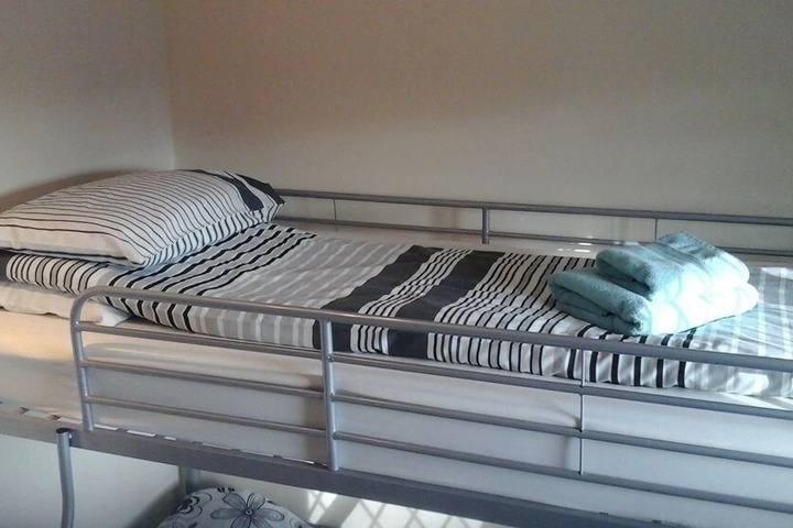 Room 6 of 19