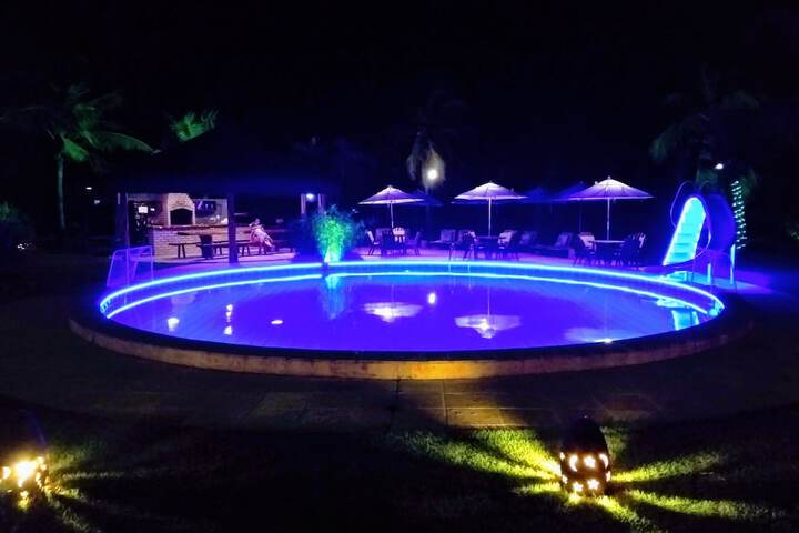 Pool 35 of 87