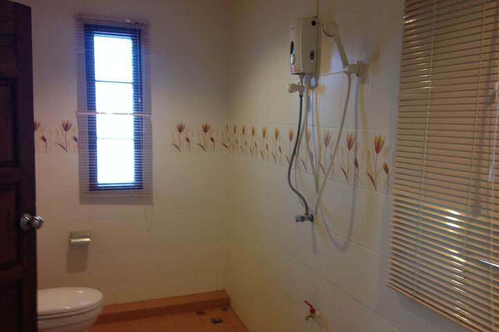 Room 35 of 56