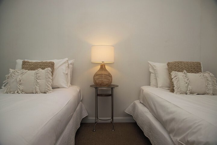 Room 18 of 126
