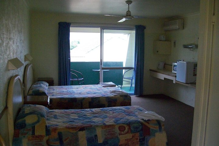 Room 5 of 36