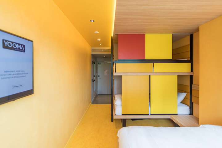 Room 8 of 37
