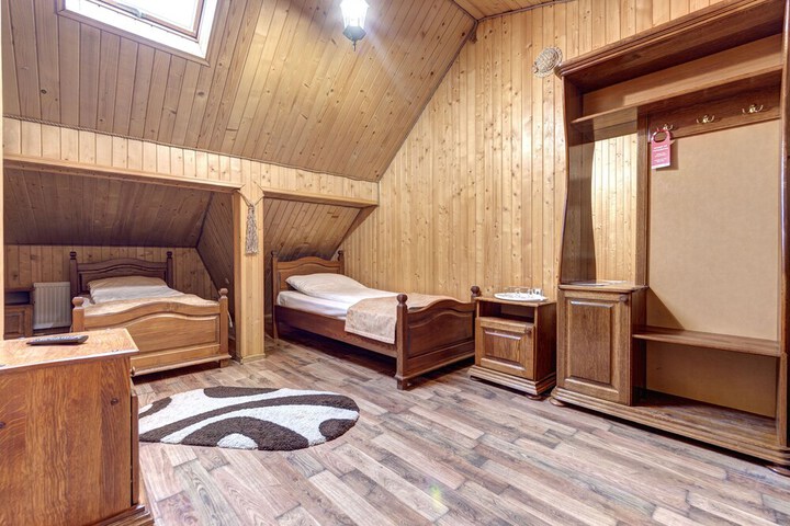 Room 26 of 51