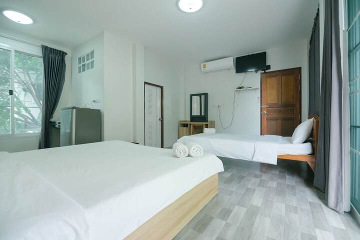 Room 29 of 104