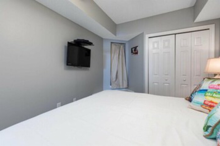 Room 142 of 169