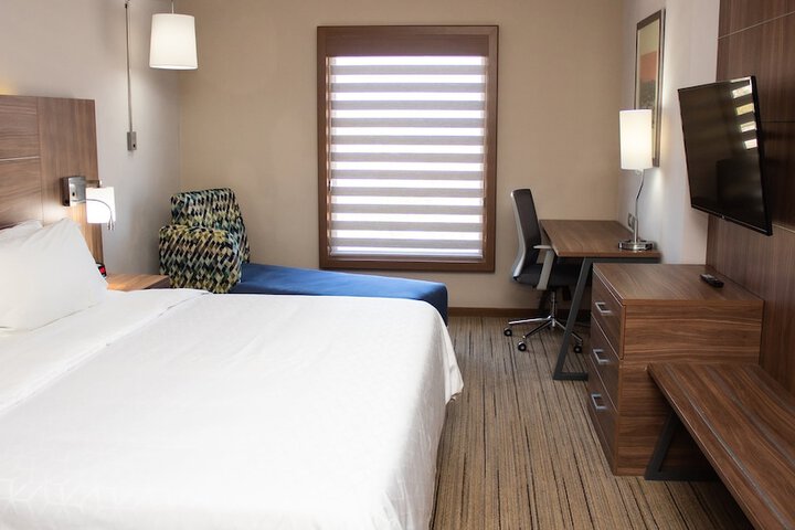 Room 20 of 82