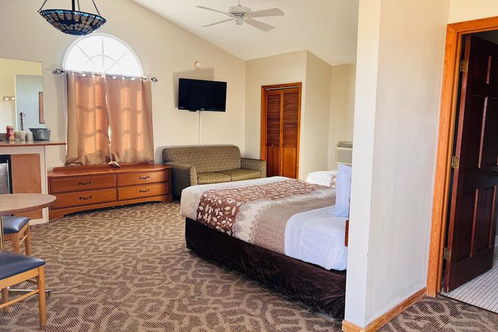 Room 18 of 48