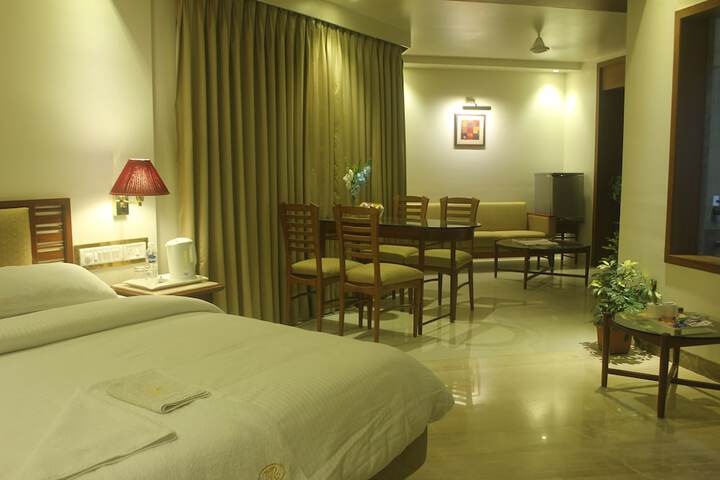 Room 7 of 181