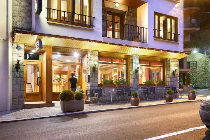 Hotel 42 of 45