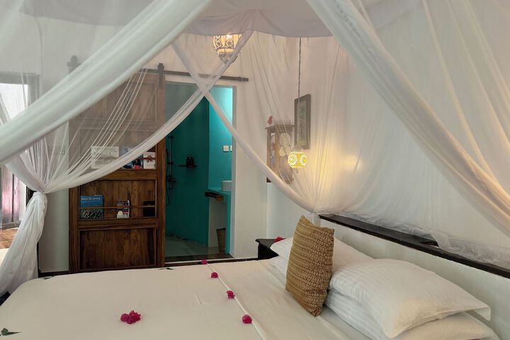 Room 10 of 54