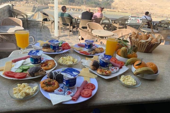 Breakfast/Coffee Service 37 of 49