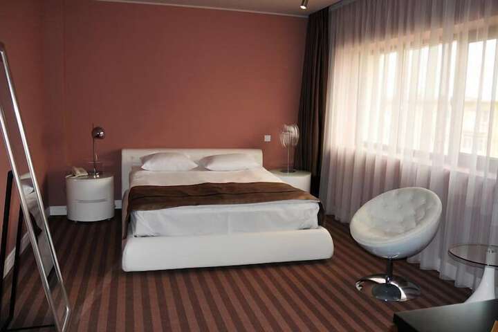 Room 18 of 75