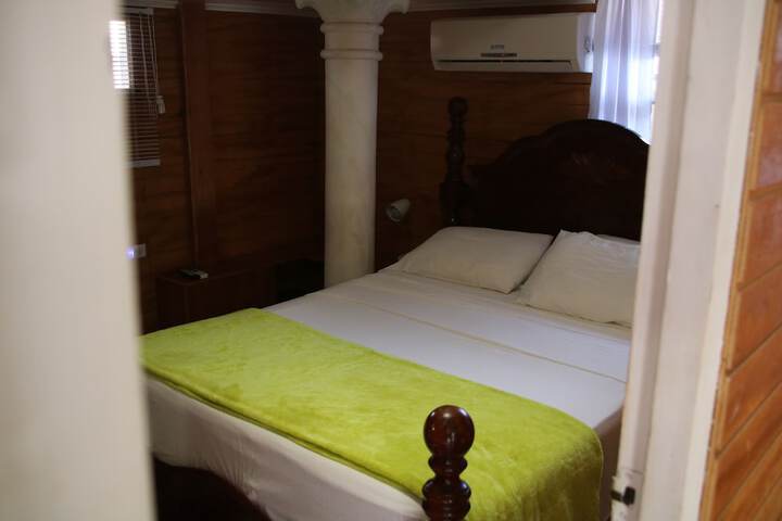 Room 16 of 69