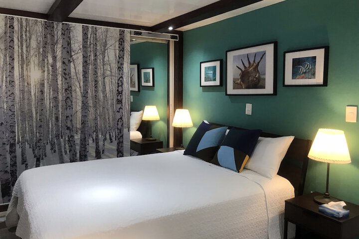 Room 7 of 35
