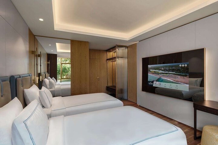 Room 70 of 336