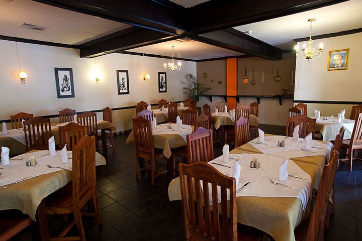 Dining Photos