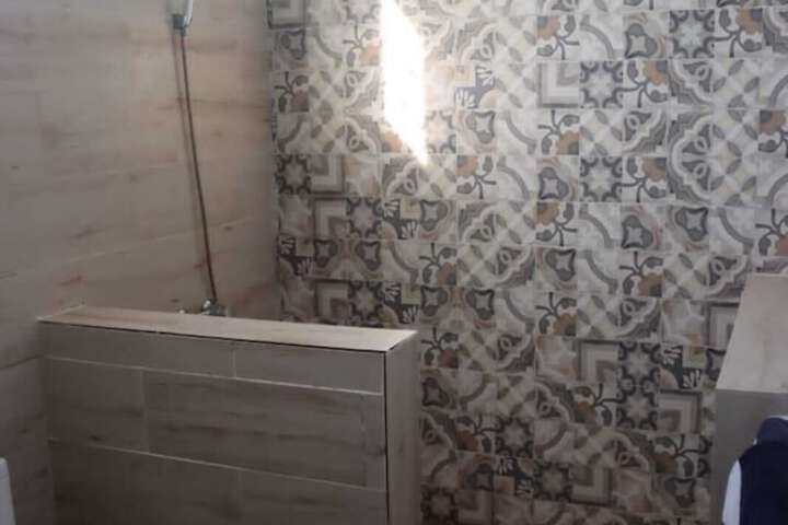 Room 7 of 16