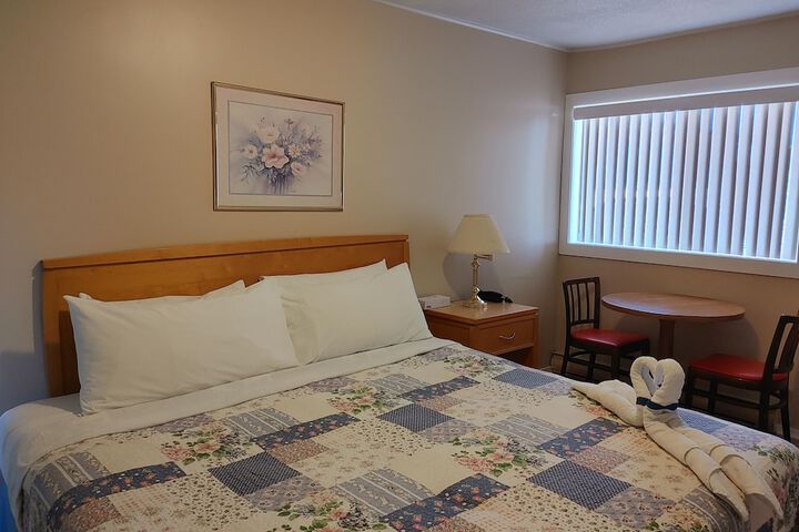 Room 10 of 45
