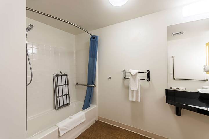 Room 29 of 41