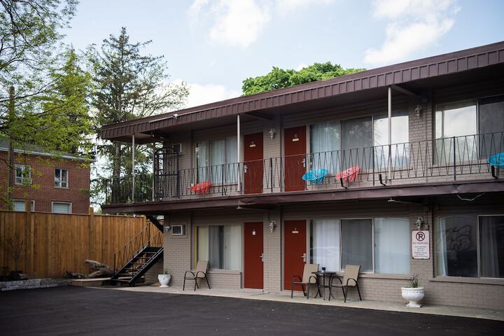 Hotel 47 of 61