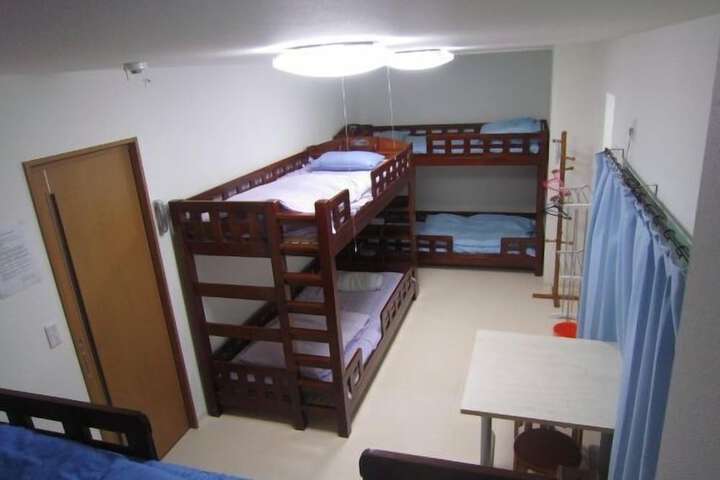 Room 6 of 20