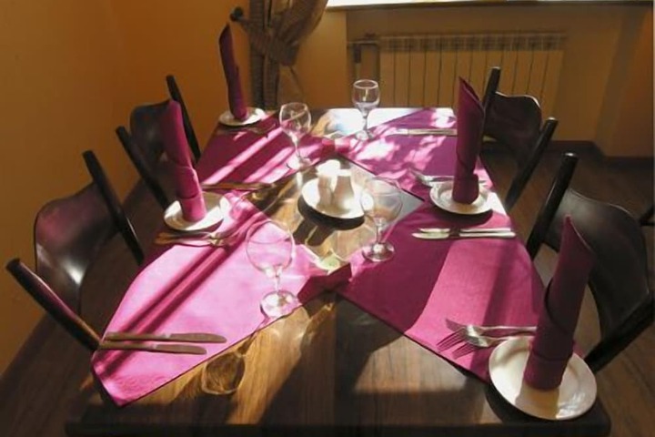 Dining 57 of 62