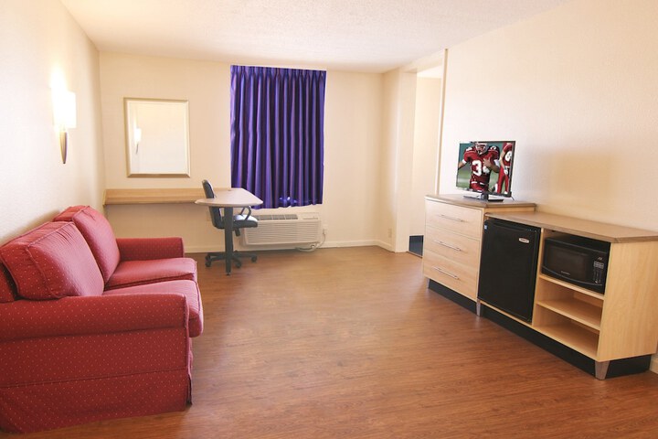 Superior King Bed (16 of 27)