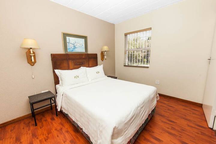Room 3 of 26