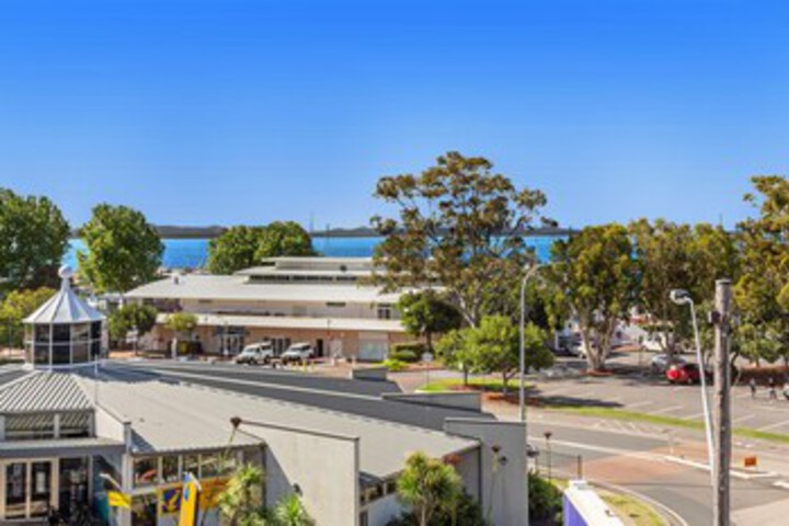 Terrace/Patio 5 of 22