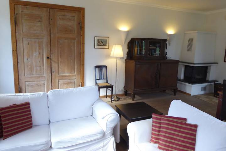 Room 17 of 44
