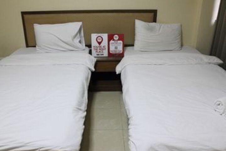 Room 29 of 33