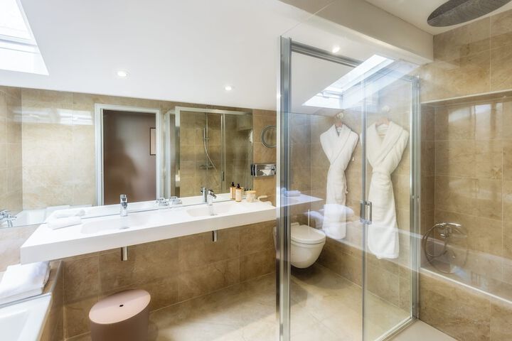 Bath Interior