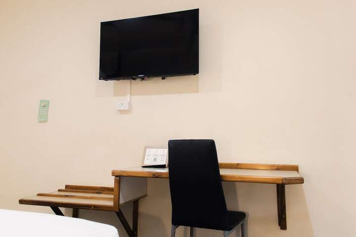 Room 11 of 41