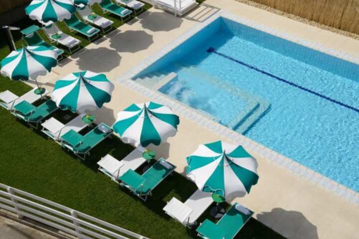 Pool 63 of 139