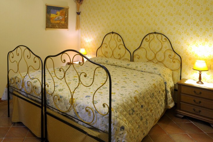Room 7 of 39