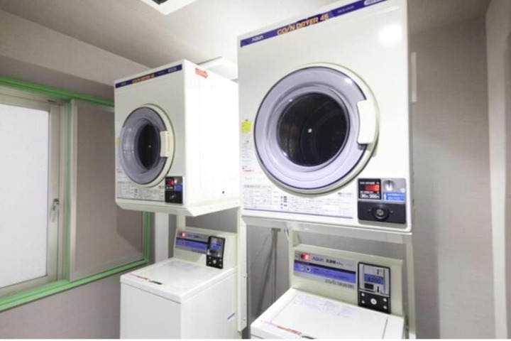 Laundry 9 of 30