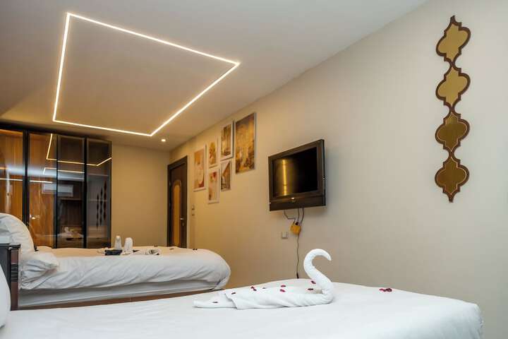 Room 49 of 139