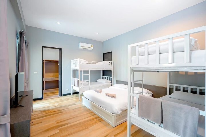 Room 16 of 56