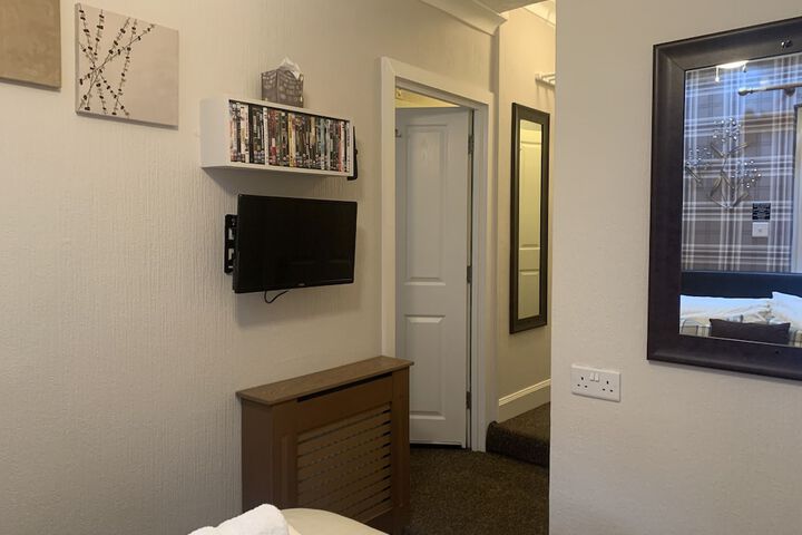 Room 22 of 65