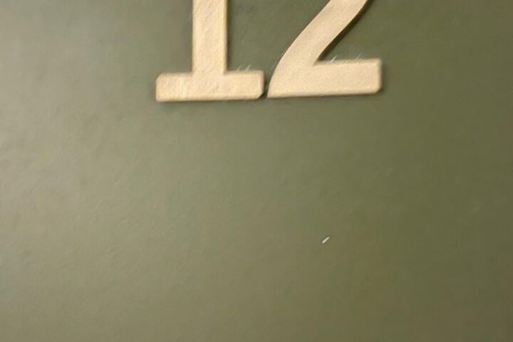 Room 48 of 158