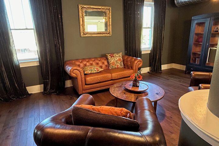 Hotel Interior 4 of 17