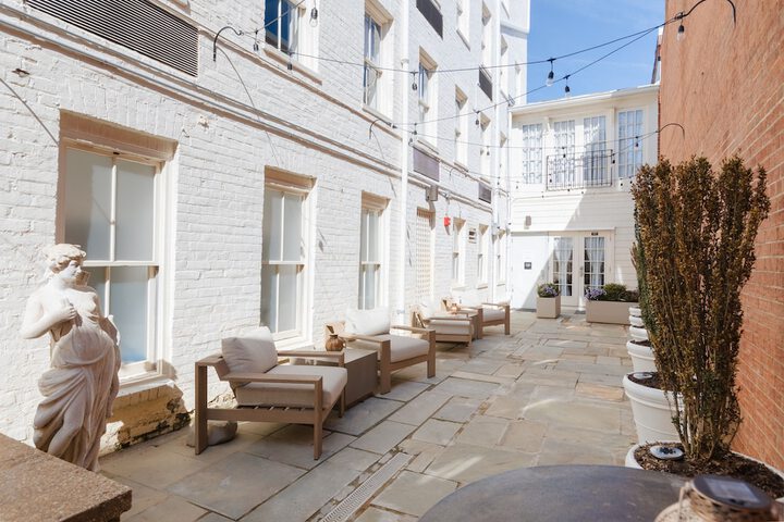 Terrace/Patio 25 of 26