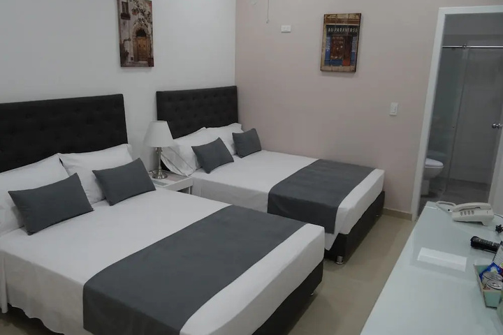 Room 5 of 19