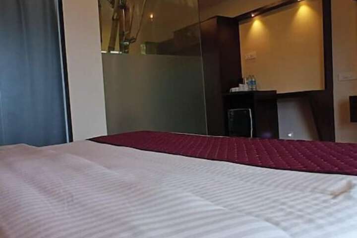 Room 20 of 63