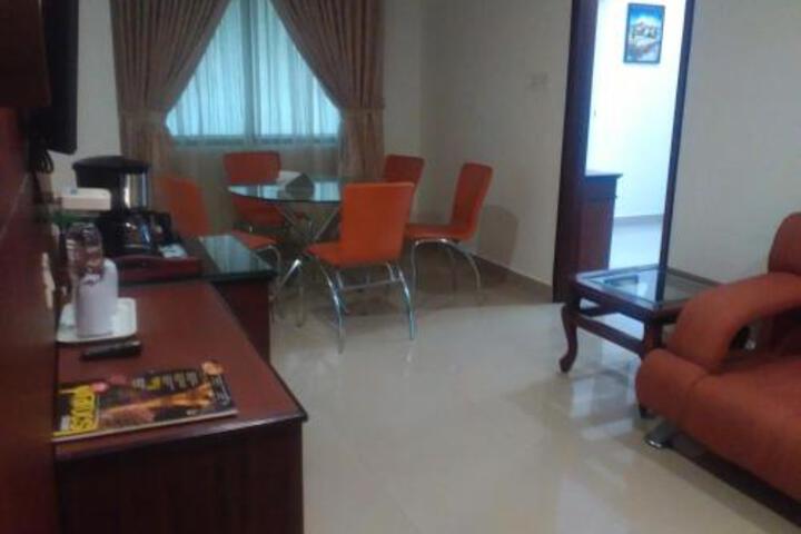 HOTEL KALLELYS PARK INN