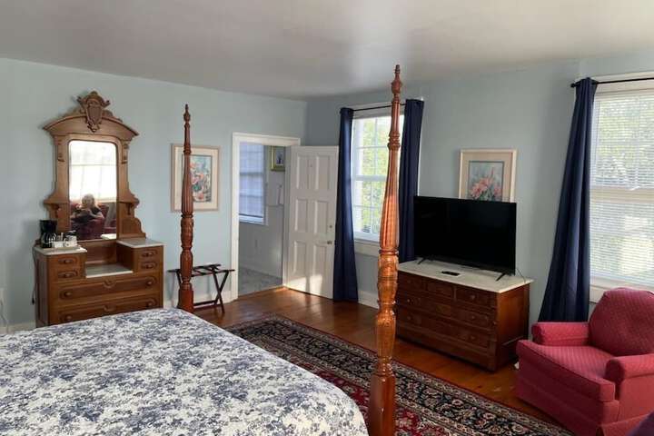 Room 114 of 170