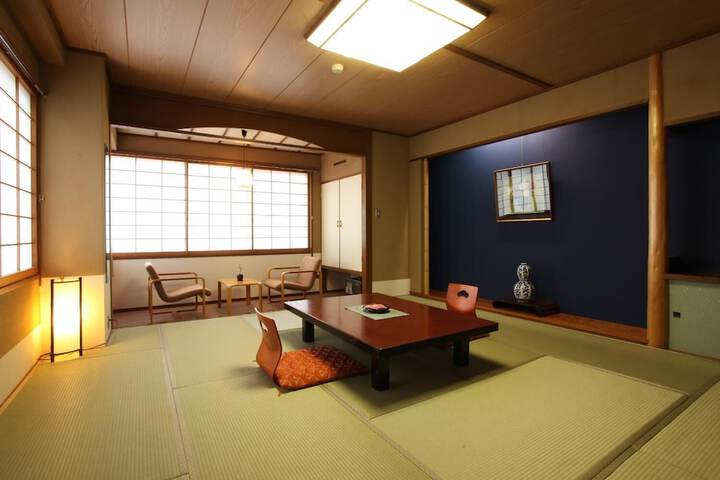 Room 19 of 50