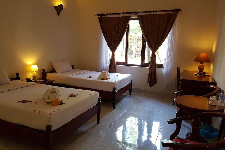 Room 38 of 62